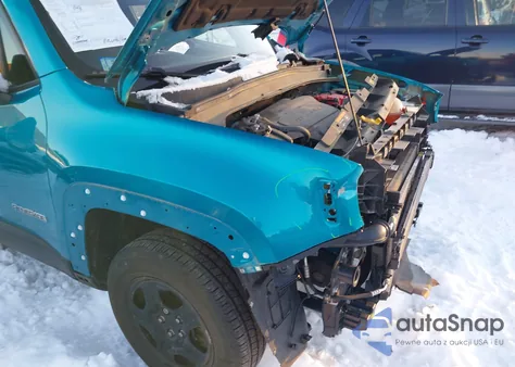 2020 Jeep Renegade Sport 4X4 из США, поврежденный, VIN ZACNJBAB2LPL97527